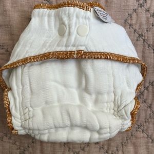 SOLD Clotheez workhorse fitted - large